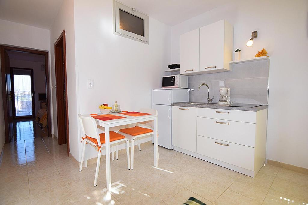 מדולין Apartments Bor מראה חיצוני תמונה