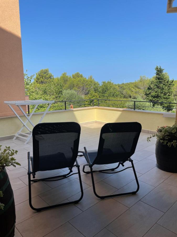 מדולין Apartments Bor מראה חיצוני תמונה
